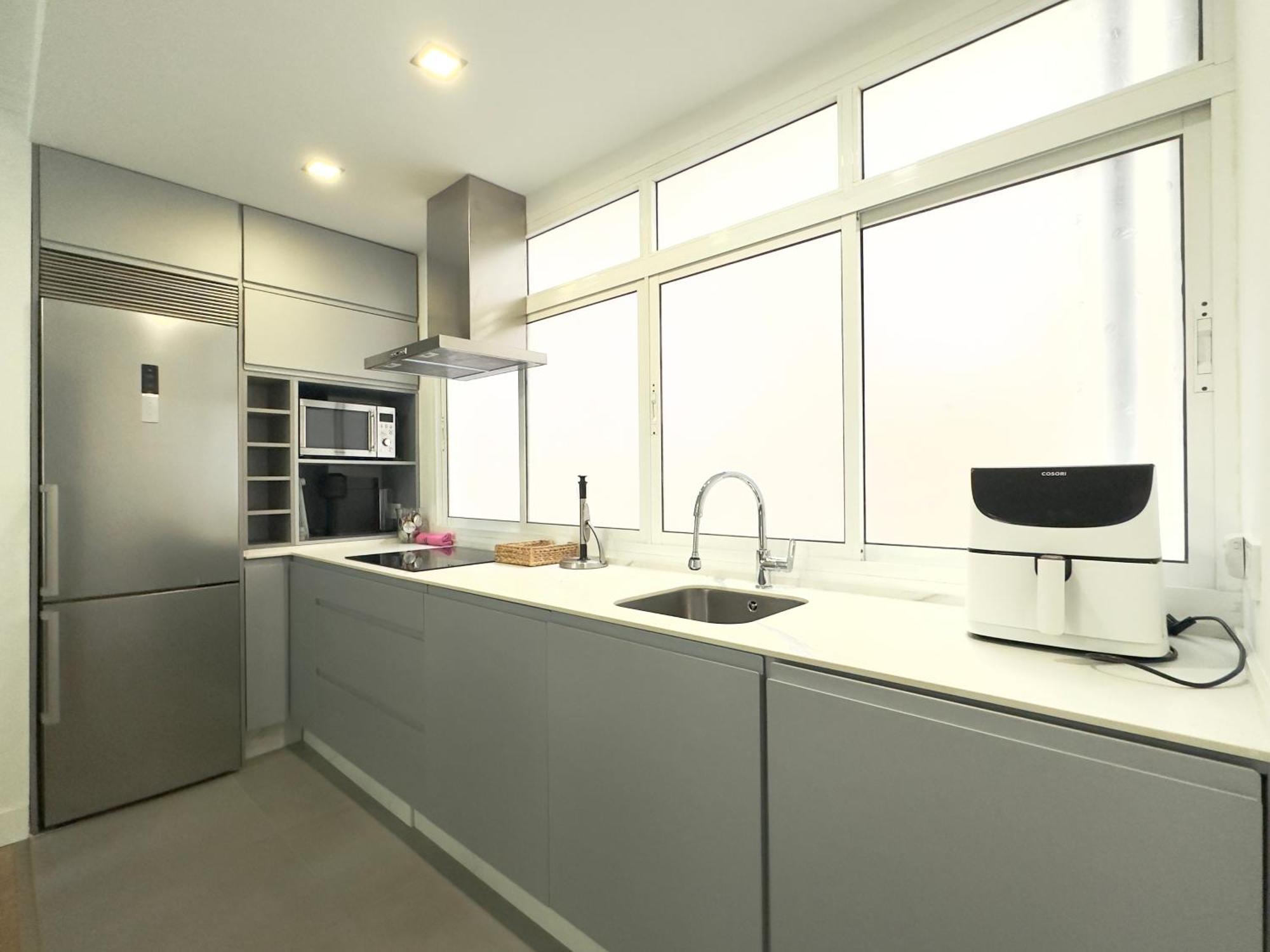 Ayala Malaga City Center 6Pax ภายนอก รูปภาพ